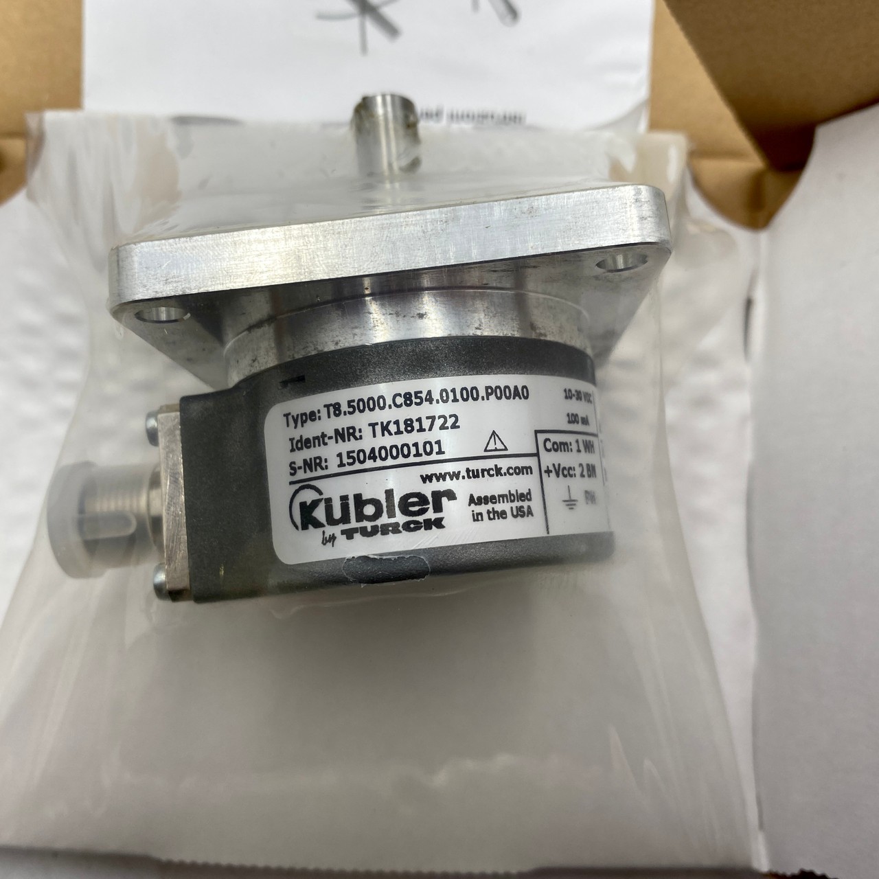 Kubler TK181722 T8.5000.C854.0100.P00A0 Process Control Encoder – New Open Box
