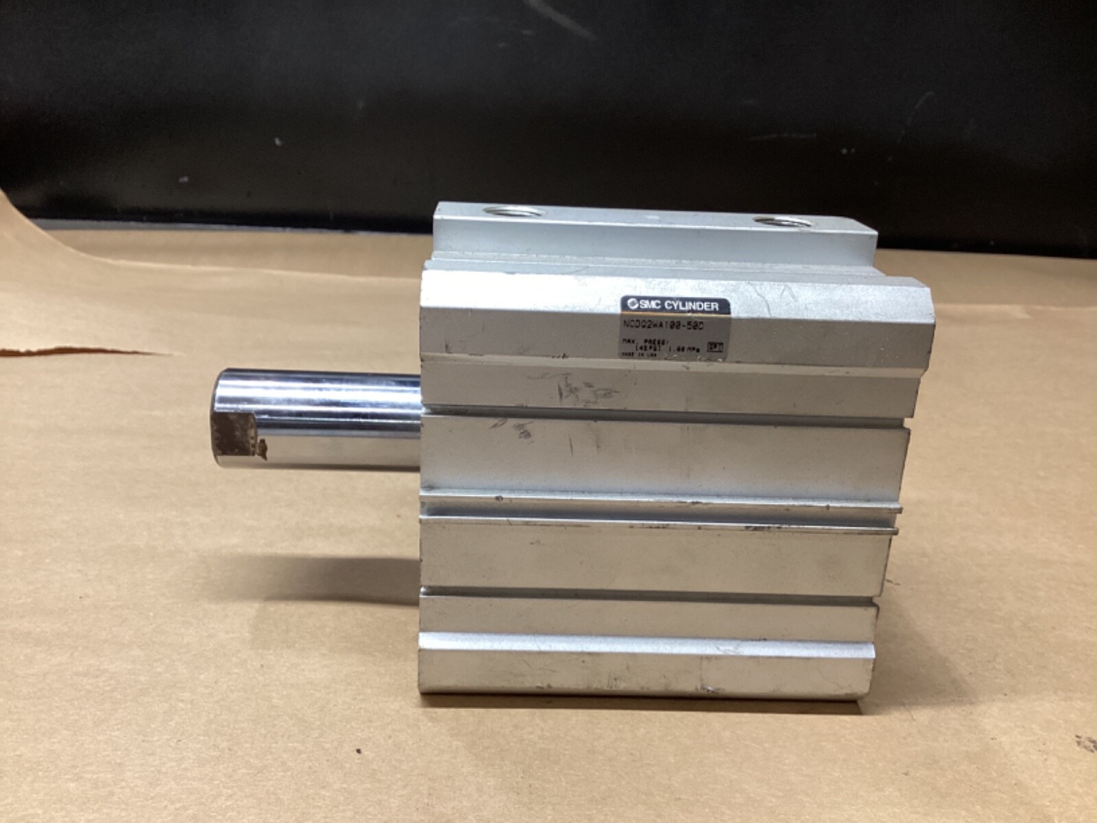 SMC NCDQ2WA100-50D CYLINDER 145PSI #116G38PR7
