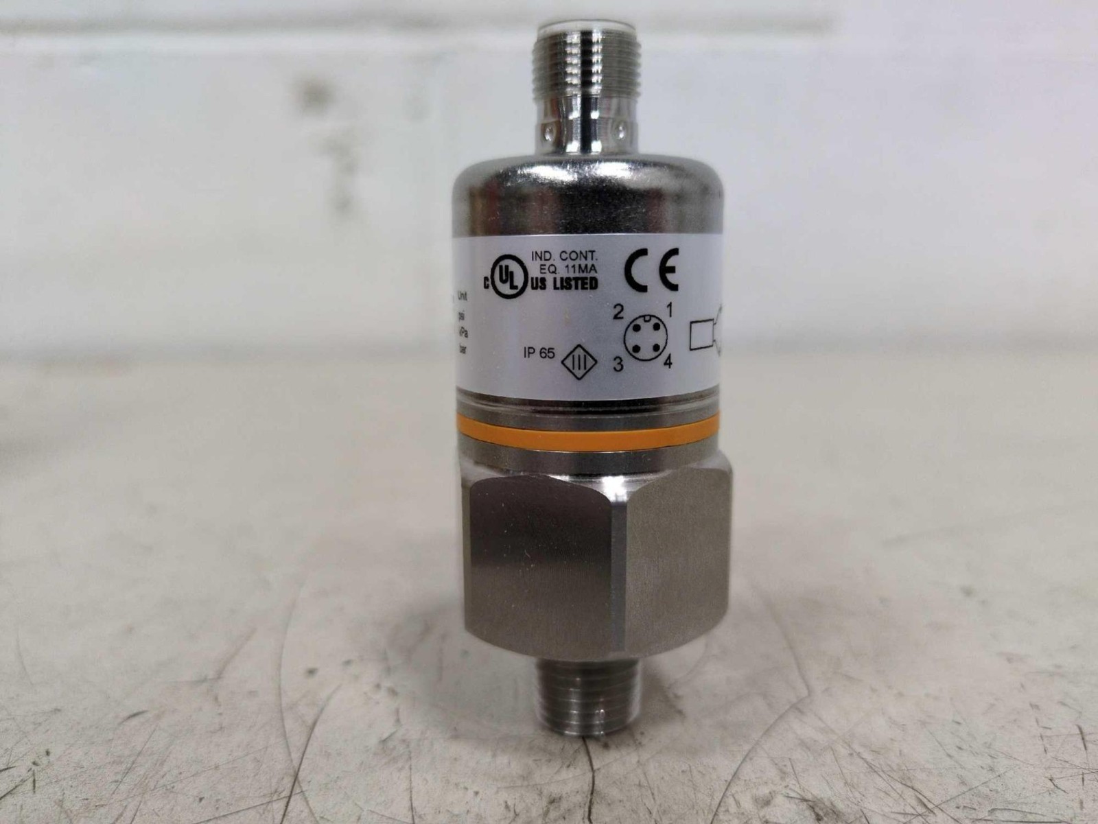 New in Box IFM PX3224 Electronic Pressure Sensor 0…100 PSI, 1/4 NPT