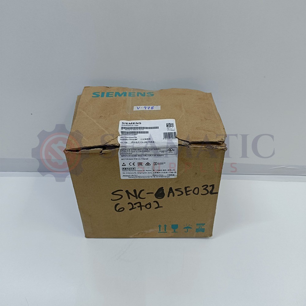 New Siemens 6SL3210-5BE23-0UV0 Inverter Drive, 3 kW, 3 Ph, 400 Vac, 7.3A, V#978