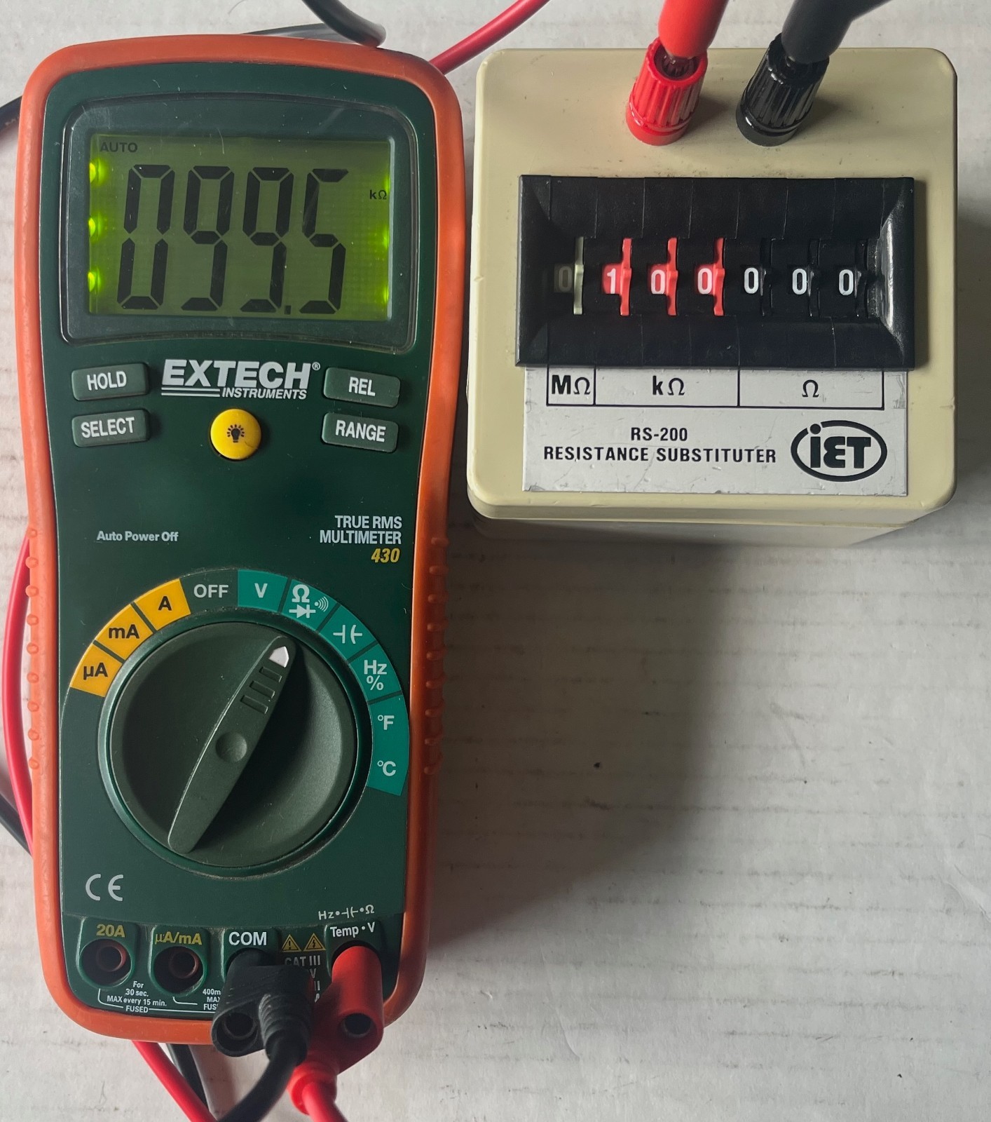 Extech 430 True RMS Digital Multimeter w/TL809 Test Lead Set in 2 Soft Cases