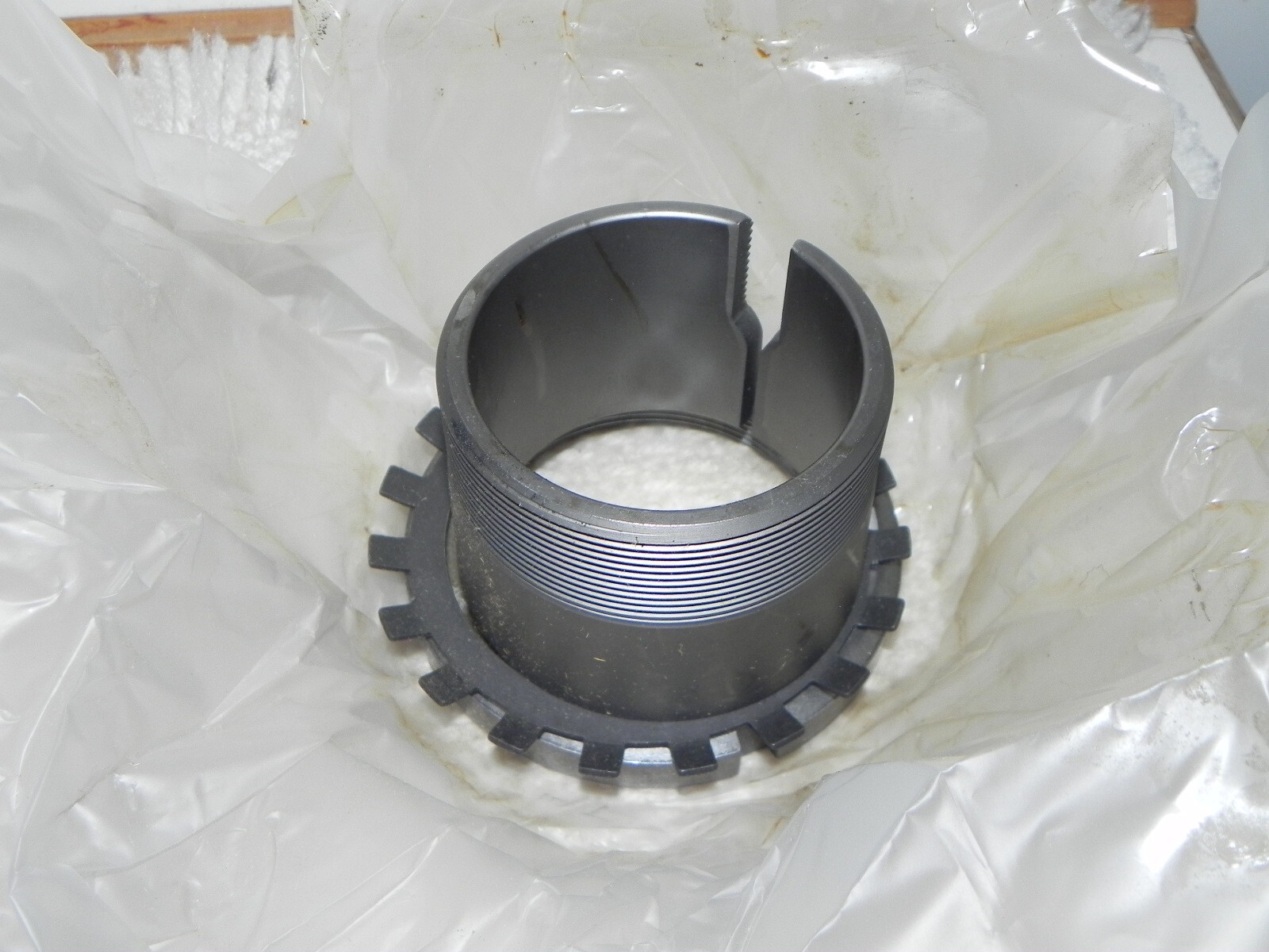SKF HA 316 Adapter Sleeve Assembly SNW 16×2.11/16 SNW 16×2-11/16