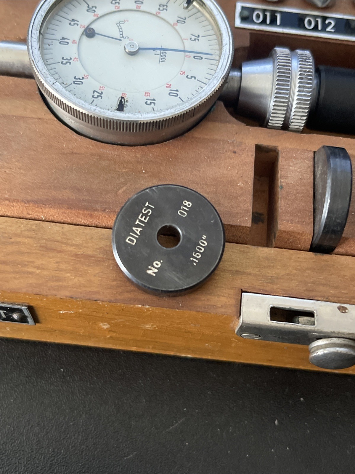 Diatest Split Ball Bore Gage .0625″–.1600″ Dial Indicator, 011-018
