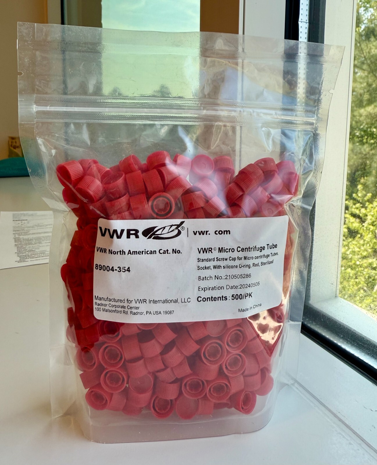 (500) VWR Socket Screw Cap Micro Centrifuge Tubes 89004-352