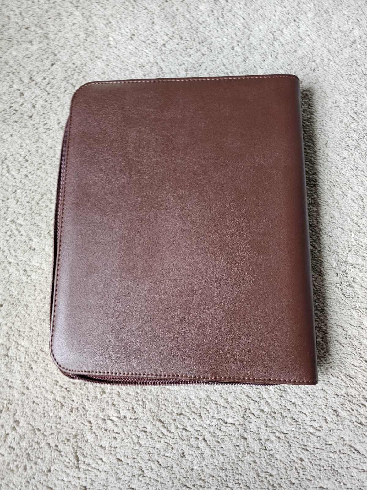 Wundermax Portfolio Binder Zipper Padfolio Vegan Leather Business Organizer