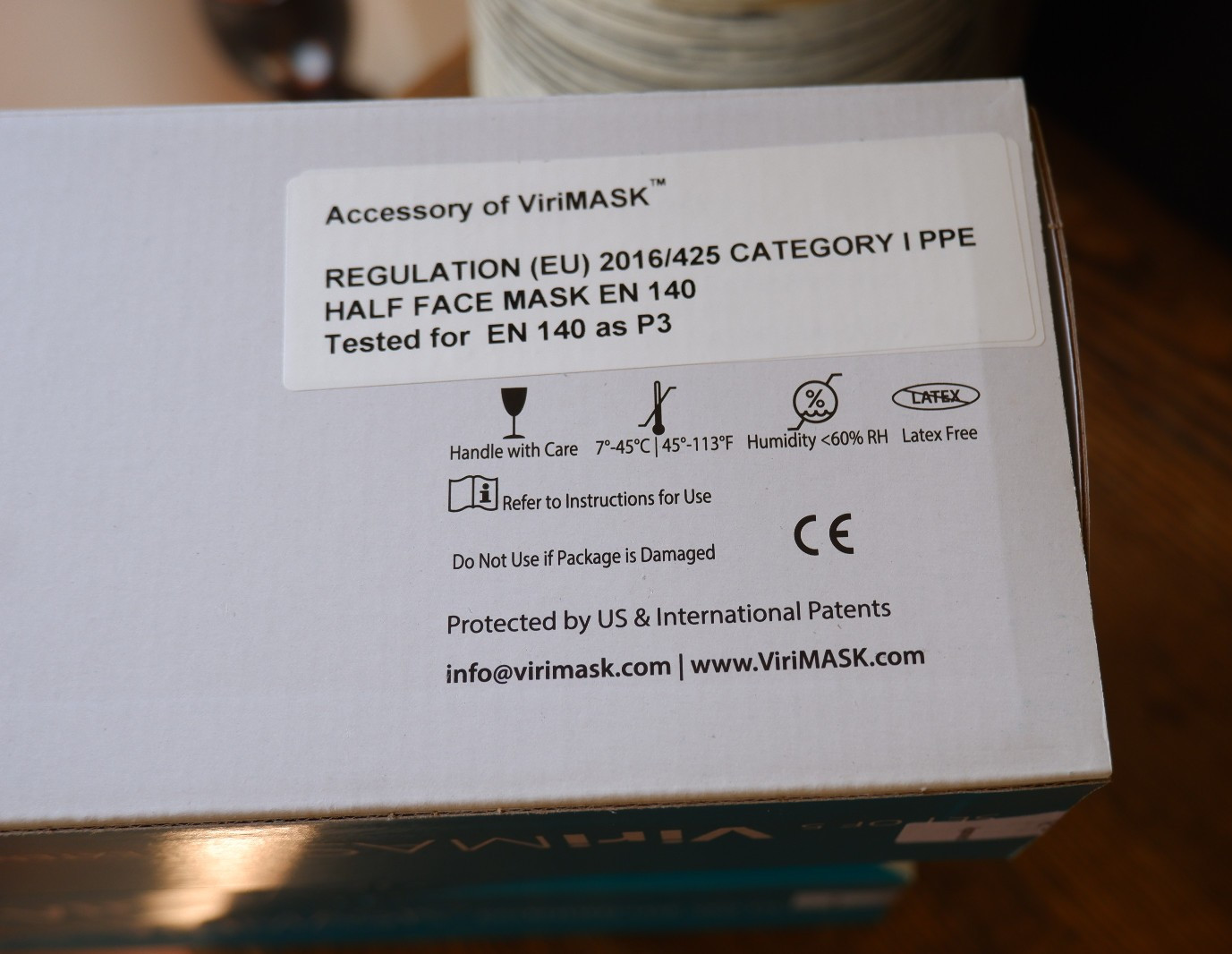 ViriMask Protective ocular respirator Large Red V60+ 10 filters made in Israel