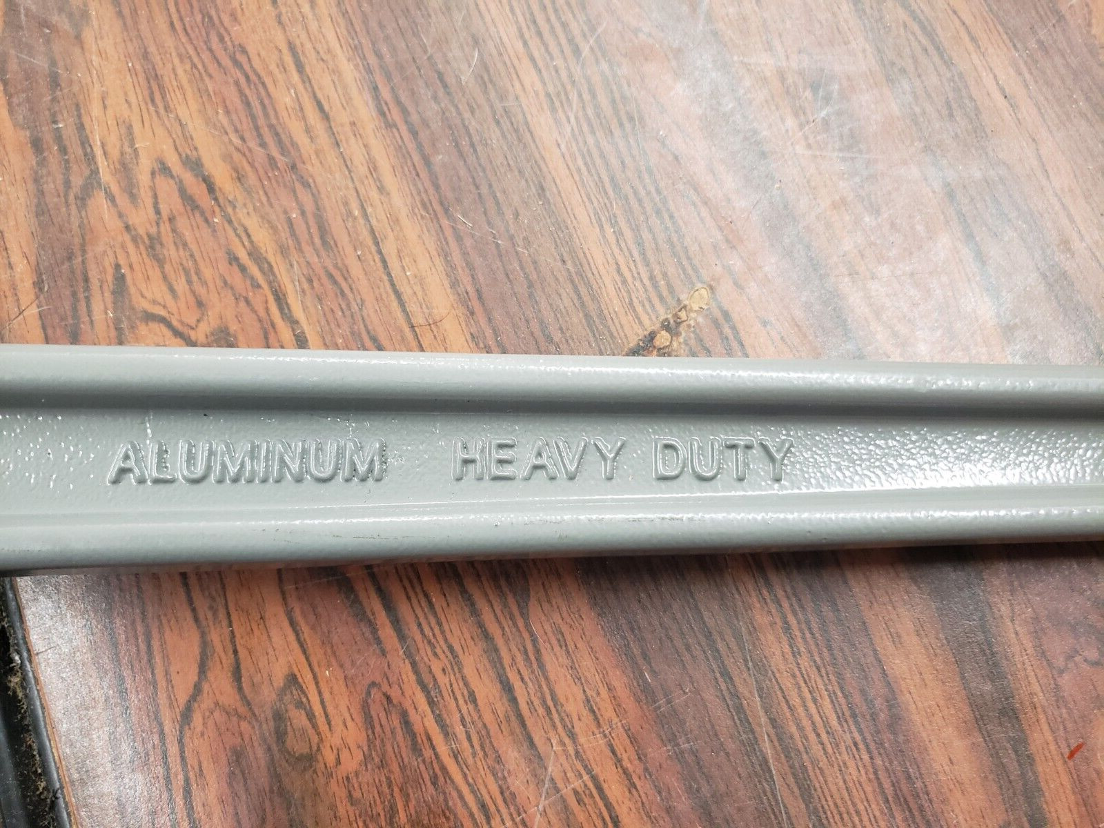 Maxpower 00117 Aluminum Pipe Wrench 36″ L 5″ Jaw Capacity