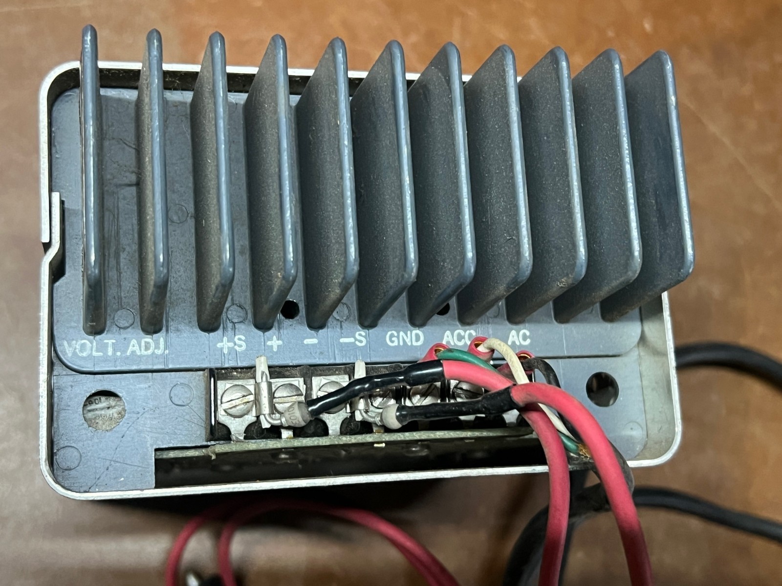 Hewlett Packard HP / Harrison 60245B DC Power Supply: 1A, 14.6V to 36V