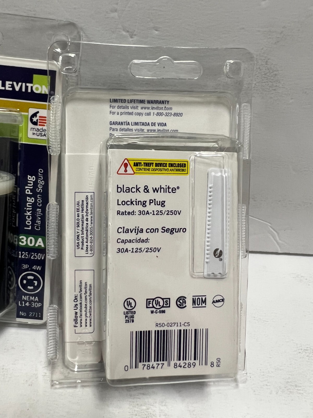 Leviton 2711-CS Pro Electrical Locking Plug 2711, 30A 125/250V – 3 PACK