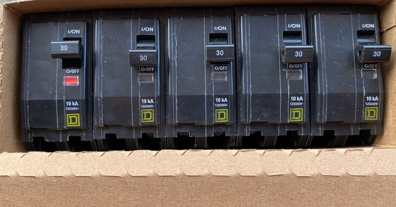 (Box Of 5) Sqare D QO230 Plug-On Circuit Breaker 2-Pole, 30 Amp