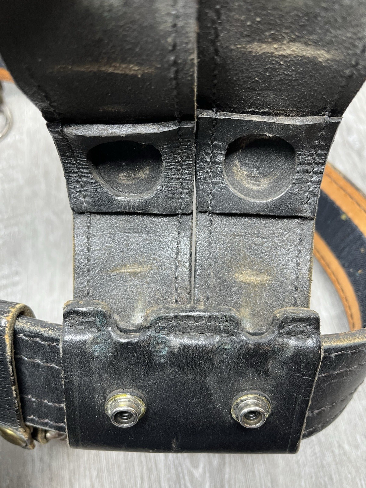 Safariland Black Buckleless Duty Belt Size Bianchi Model 27 Holster Accessories