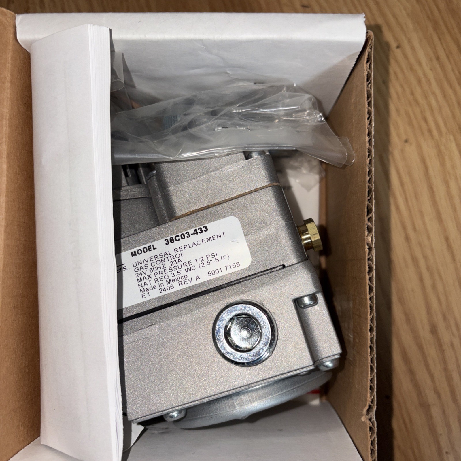 White-Rodgers 36C03-433 Gas Heating Furnace Control Valve