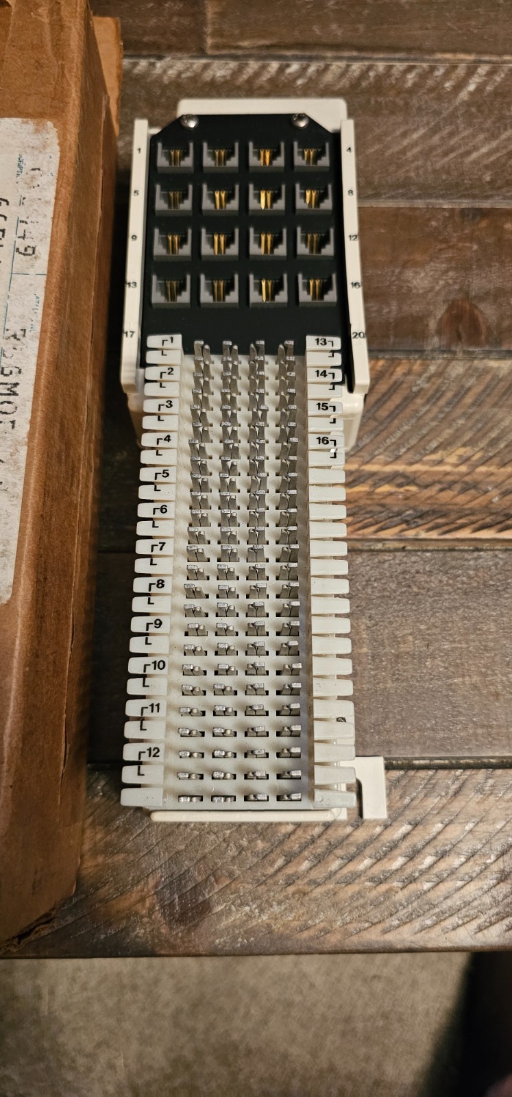Reliance Comm Tec connecting block R-66Mod-164 – NOS