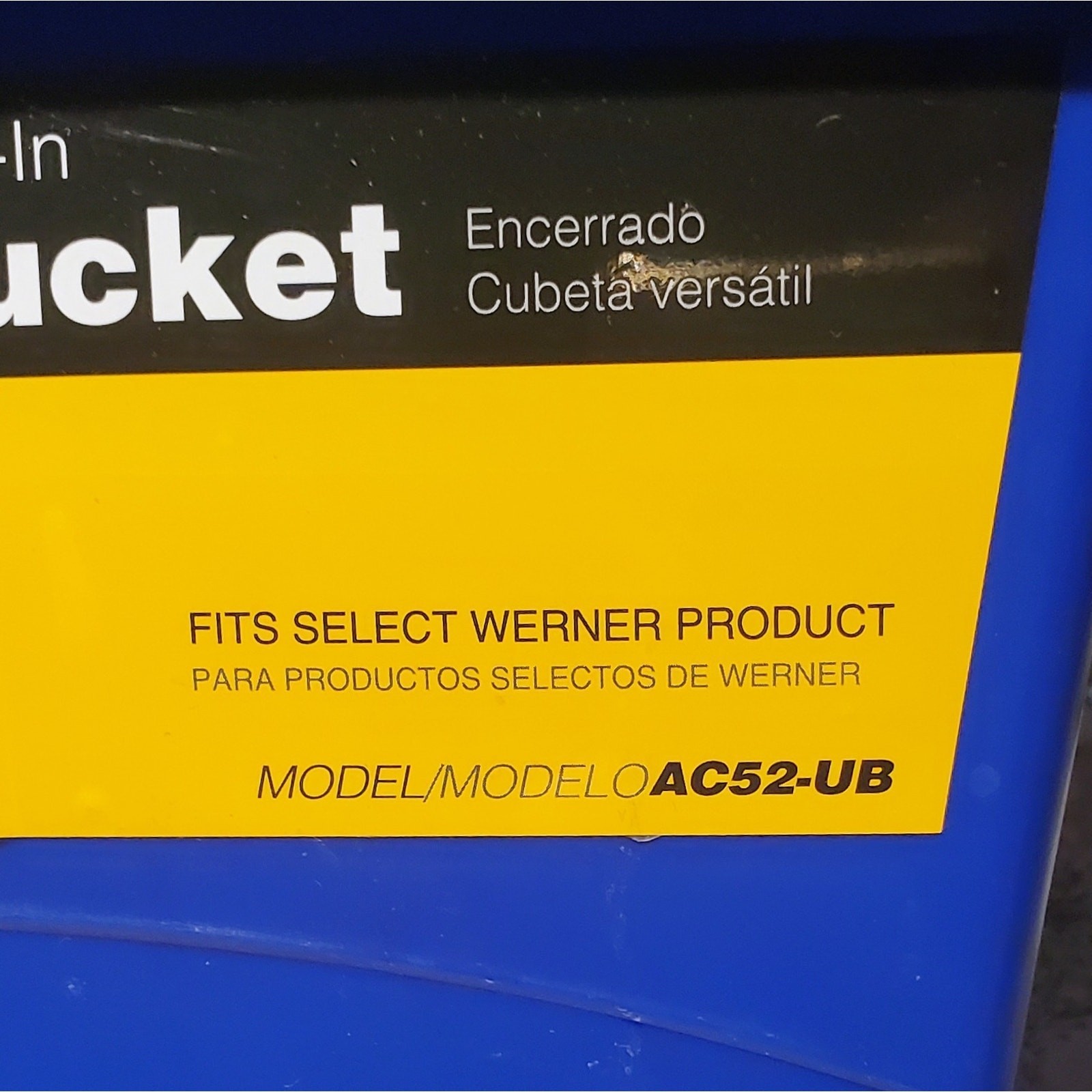 14.75-in x 9.75″ Werner Step-Ladder Storage Supply Holder Bin Bucket Attachment