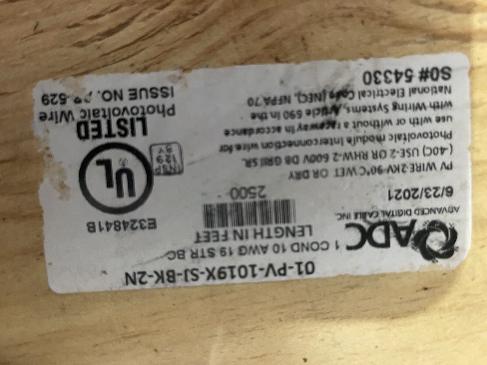 SOLAR PV-PVX 1019X-SJ-BK-2N WIRE 10 AWG (19/STRANDED) 2500FT Red Or BLACK 2kv