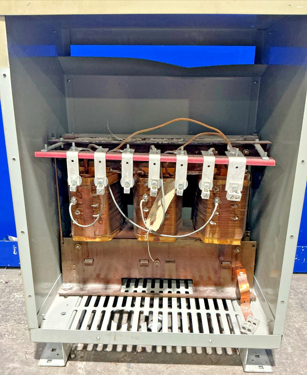 GE 30kVA 480V Transformer 3PH 60HZ 208Y/120V 9T23B3872 🟦