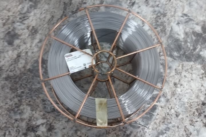 Lincoln Electric ED031117 1/16 In Wire Dia 25 Lb Hardfacing Flux-Cored Wire