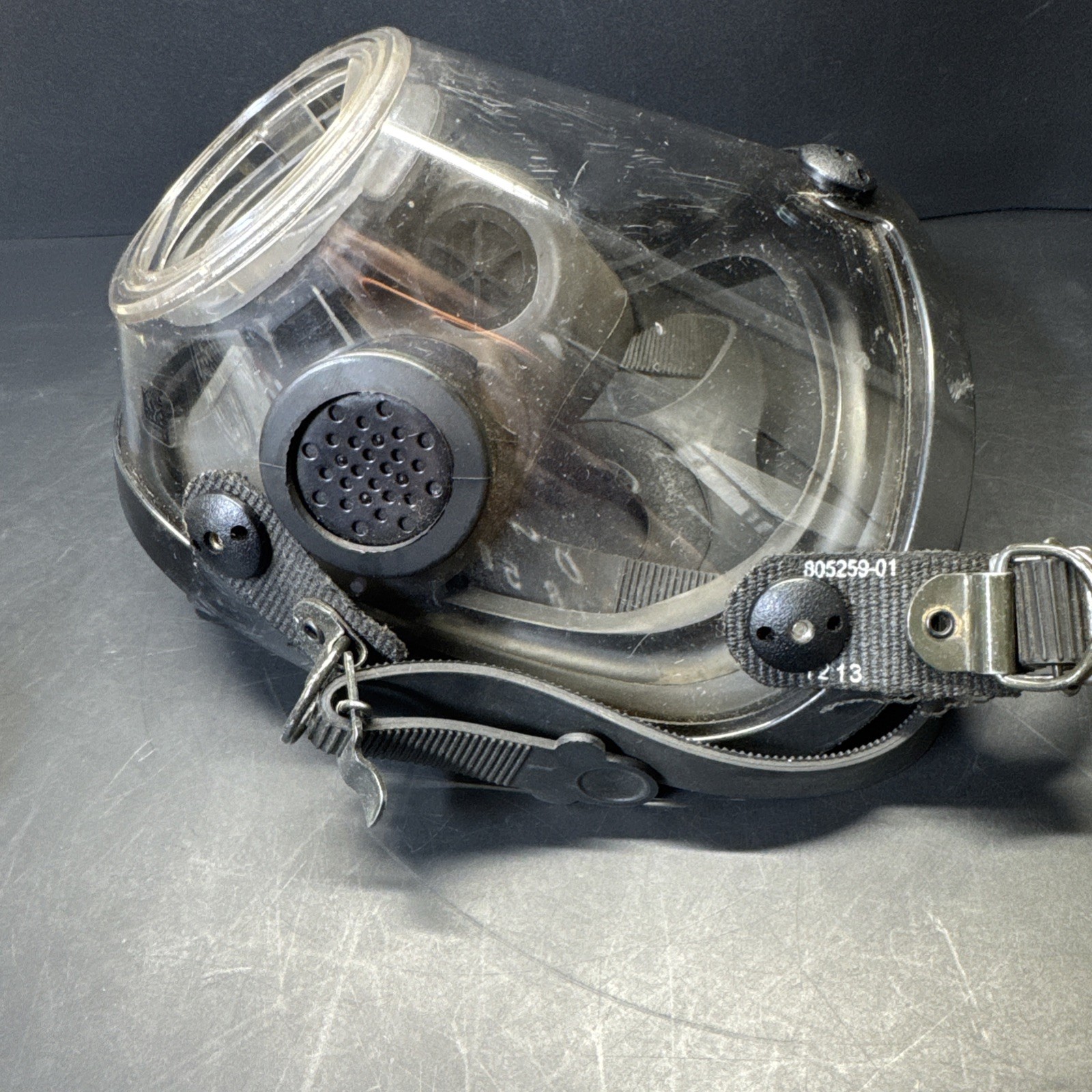 Scott AV-2000 Mask w/ 4 Strap Head MASK Size L/ Used