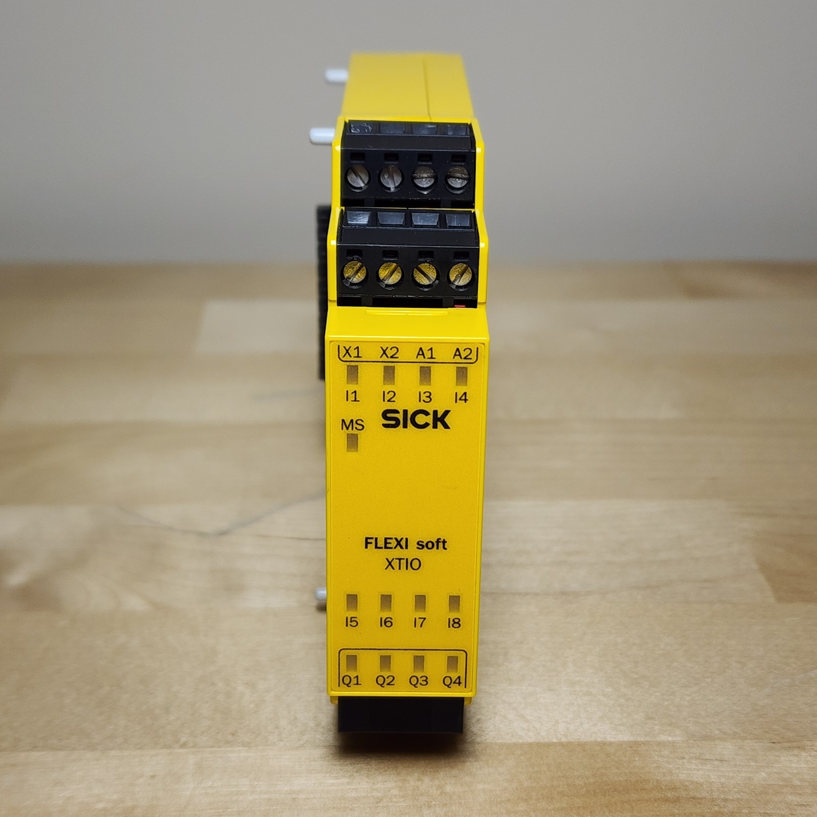 Sick 1044125 FX3-XTIO84002 Safety Relay Controller 24VDC Flexi Soft XTIO