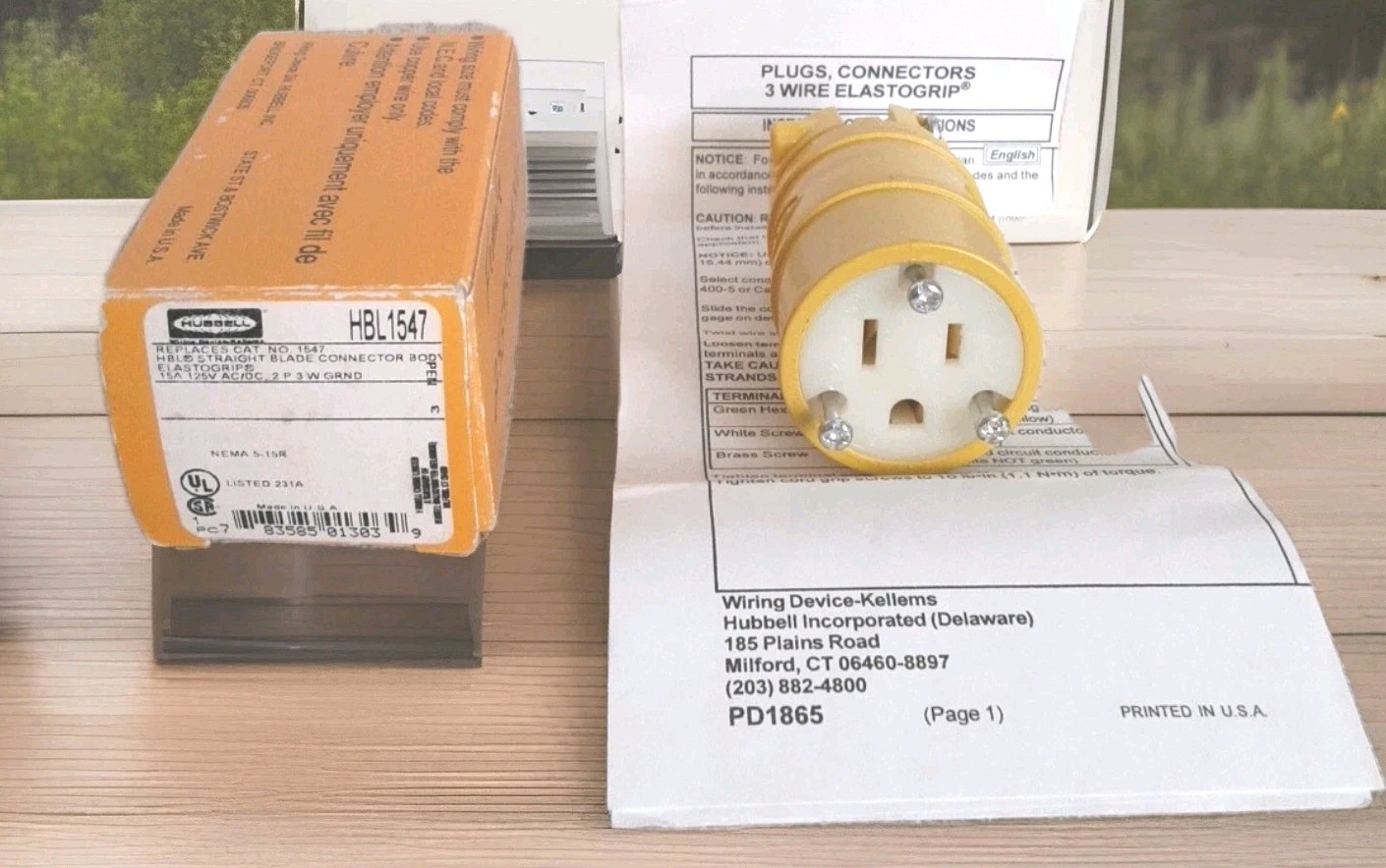 New! Hubbell Twist-lock 26418 Plug Watertight 60 amp 600 VAC 3 Pole 4 Wire