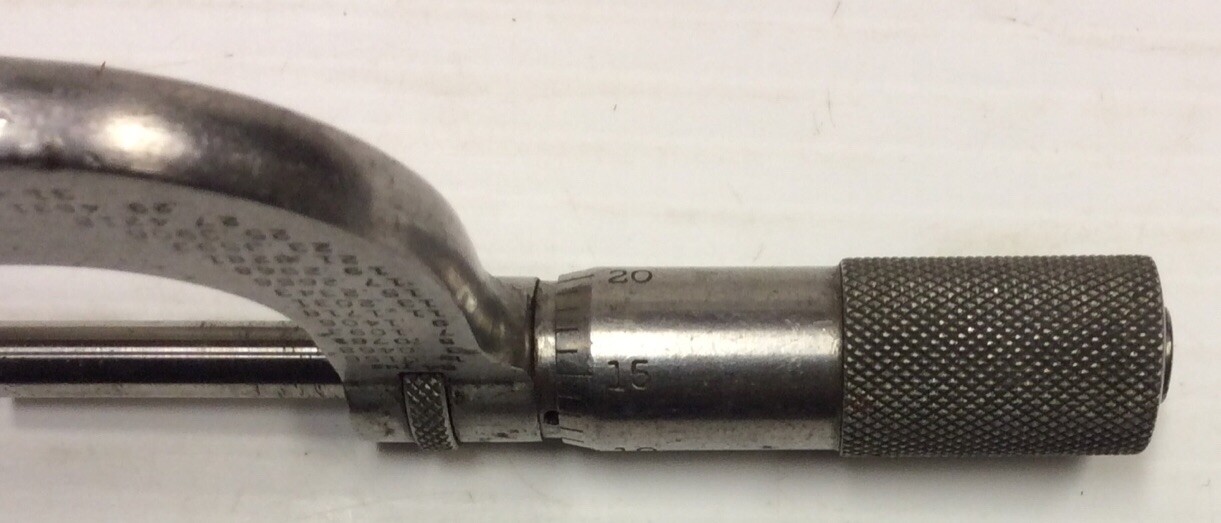 Vtg Starrett No.217,1-2″ Mechanical Micrometer Quite Clean Works Fine U
