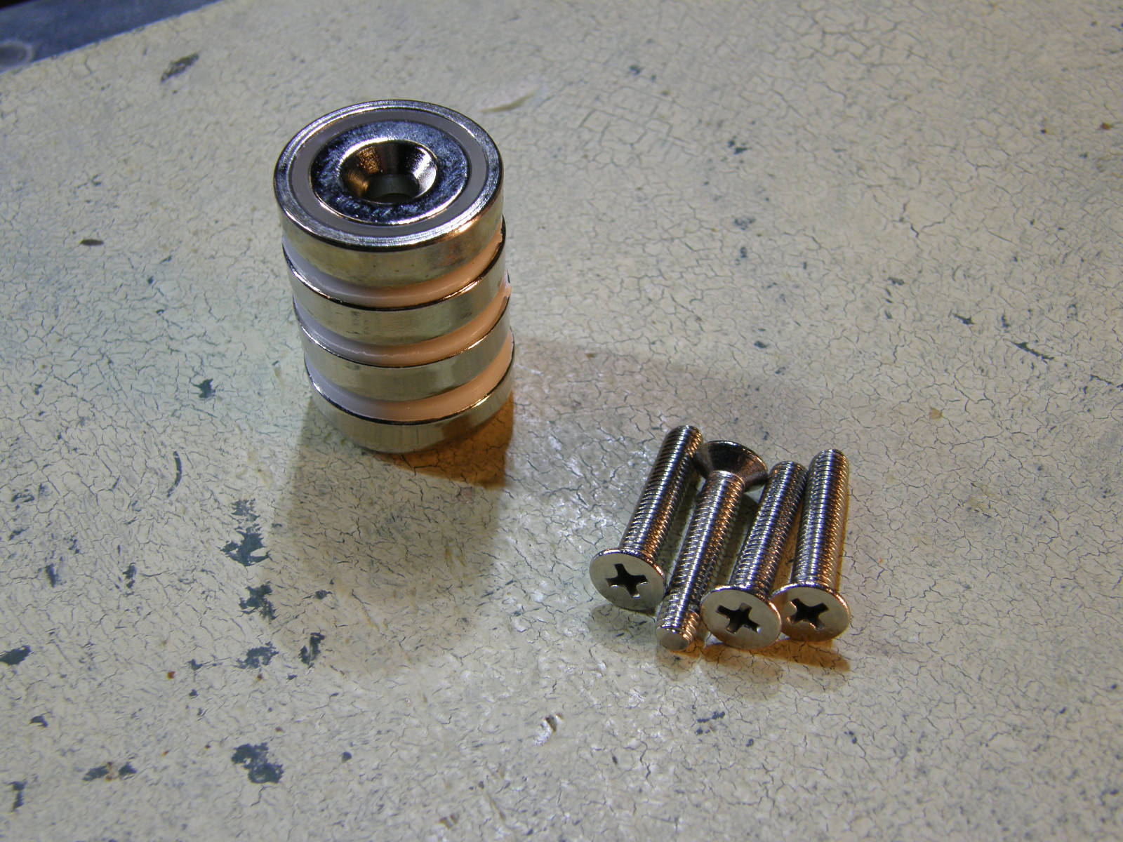 Magnet Pot Cup Door Catch / Strike Plate / 10mm 12mm 16mm 25mm / with Screws