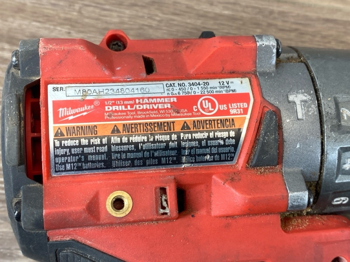 MILWAUKEE TOOLS 3404-20 12 VOLT FUEL 1/2″ CHUCK HAMMER DRILL (WCP036721)