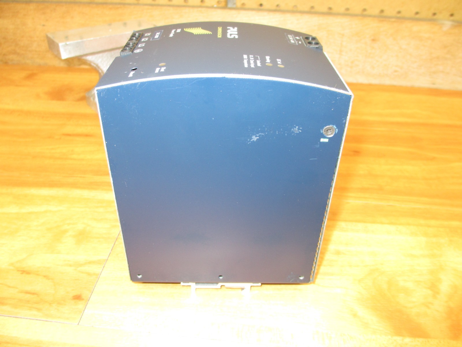 PULS Dimension XT40.242 *NEW OLD STK* Power Supply Semi-Regulated