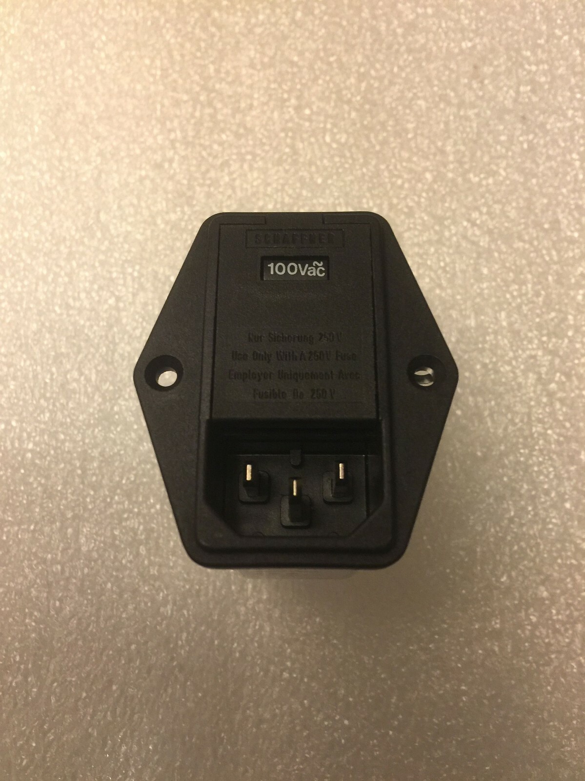 Schaffner FN379B-4-21 Power Entry Module Filtered M 3 POS 120vac -240vac