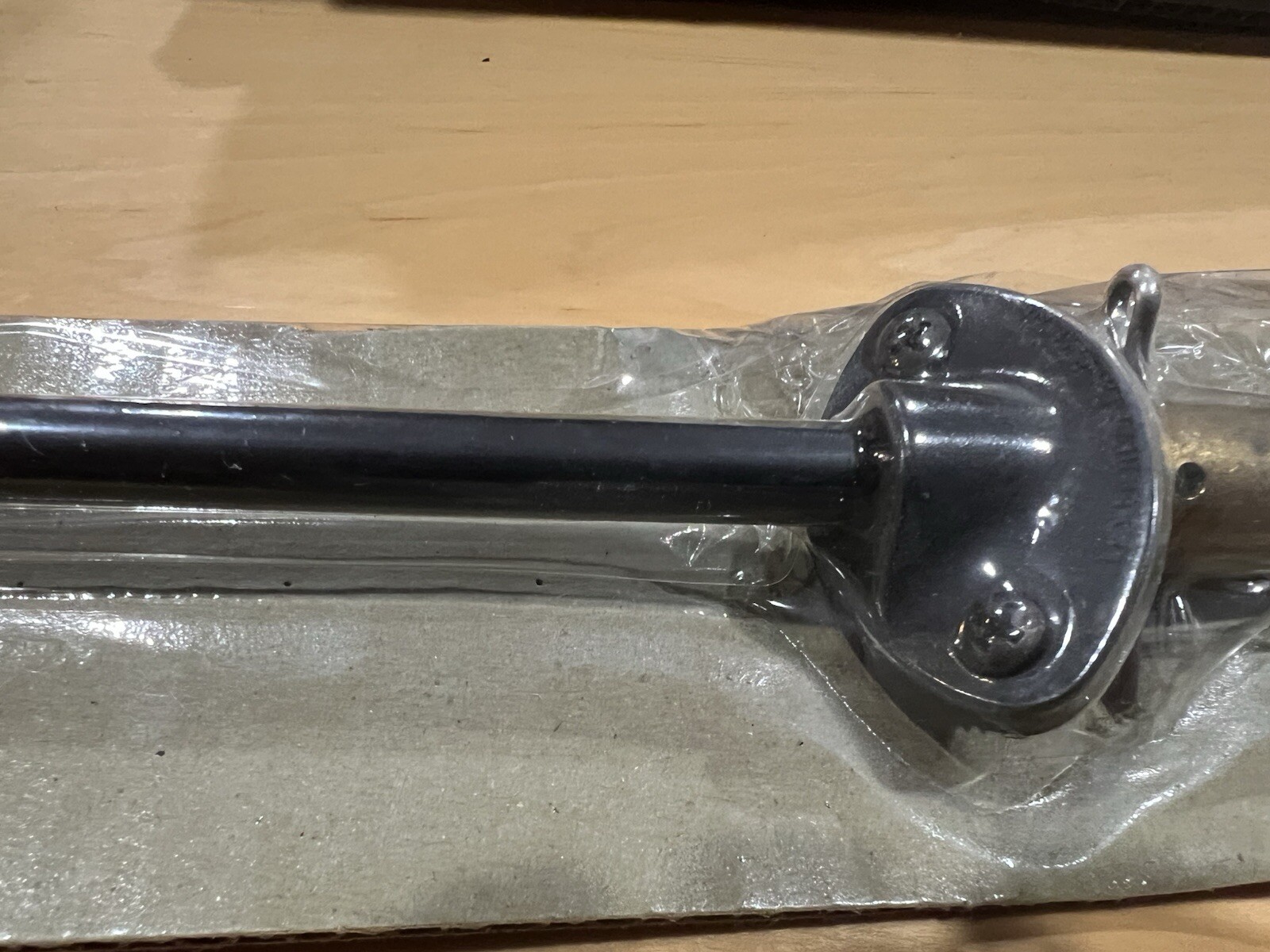 WaterSaver Remote Control Fume Hood Gas Fitting. Rod Type, Angle Pattern