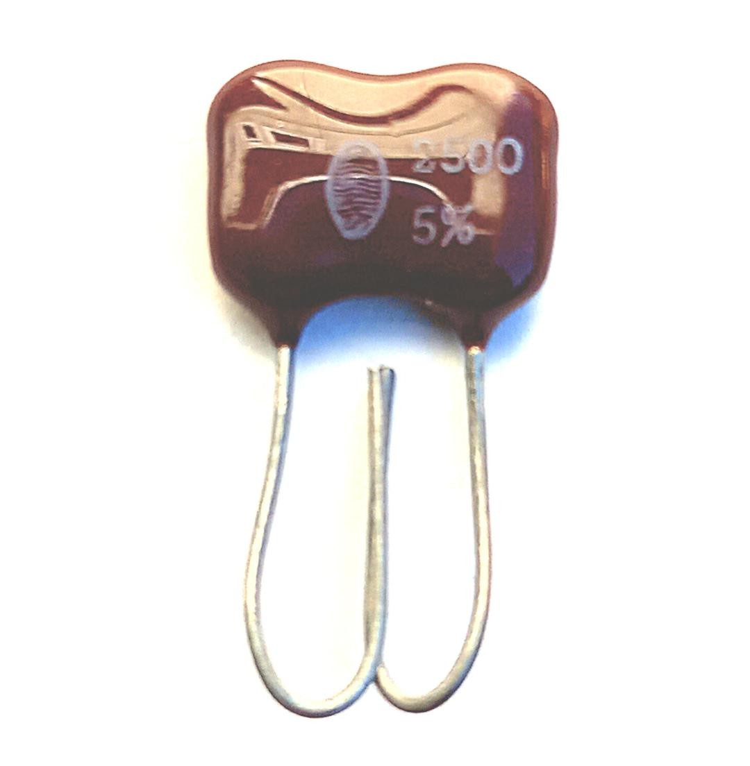 2500pF, 500 Volt, Dipped Silver Mica Capacitor – Lot of 10
