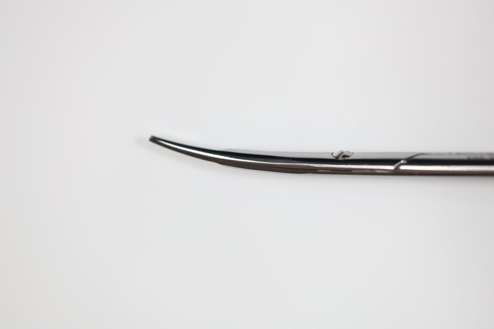 Tiemann 105-568 Kilner Undermining Scissors, Curved, Blunt/Blunt, 4-3/4in