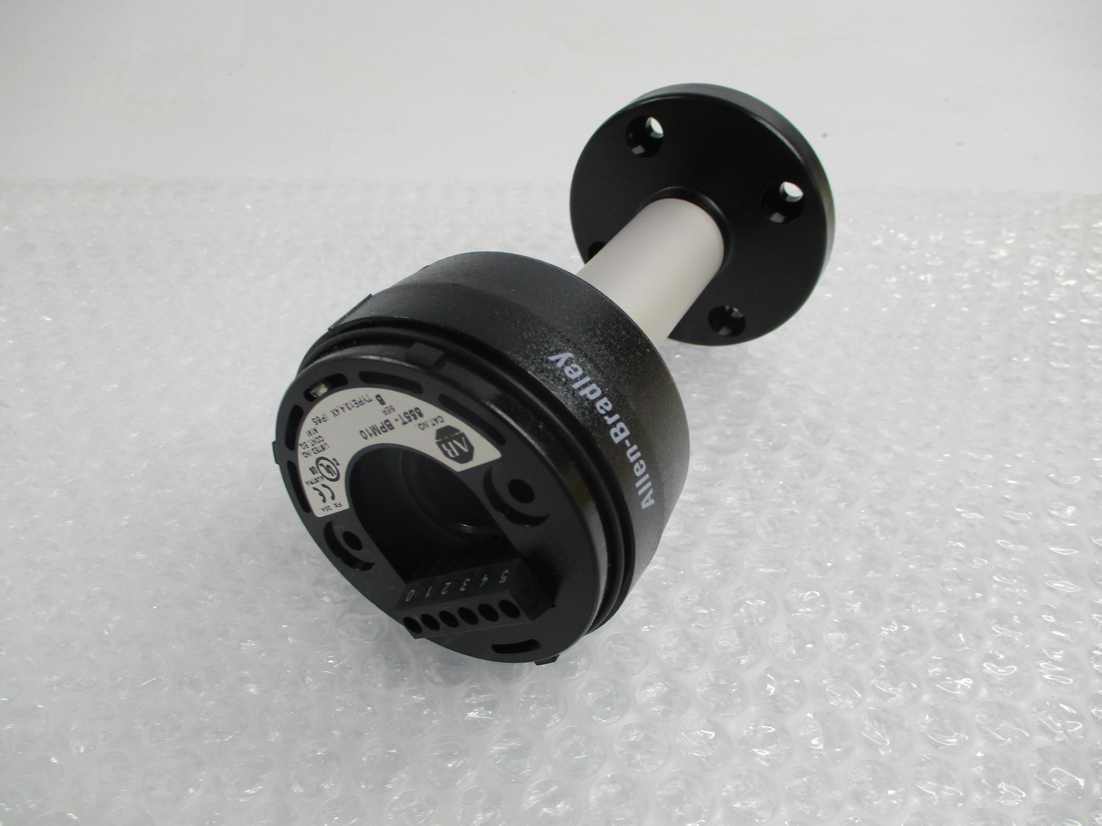 ALLEN BRADLEY 855T-BPM10C SER.B MOUNT BASE NSMP