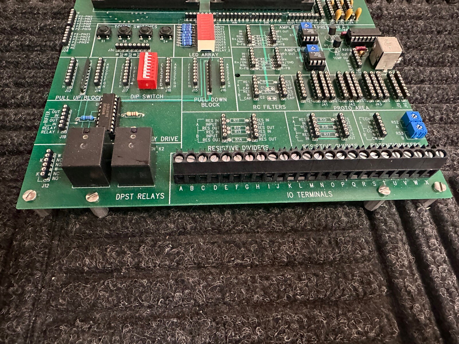 Computer Boards LAB8 CIO-DAS08 Analog And Digital I / O Board 1994