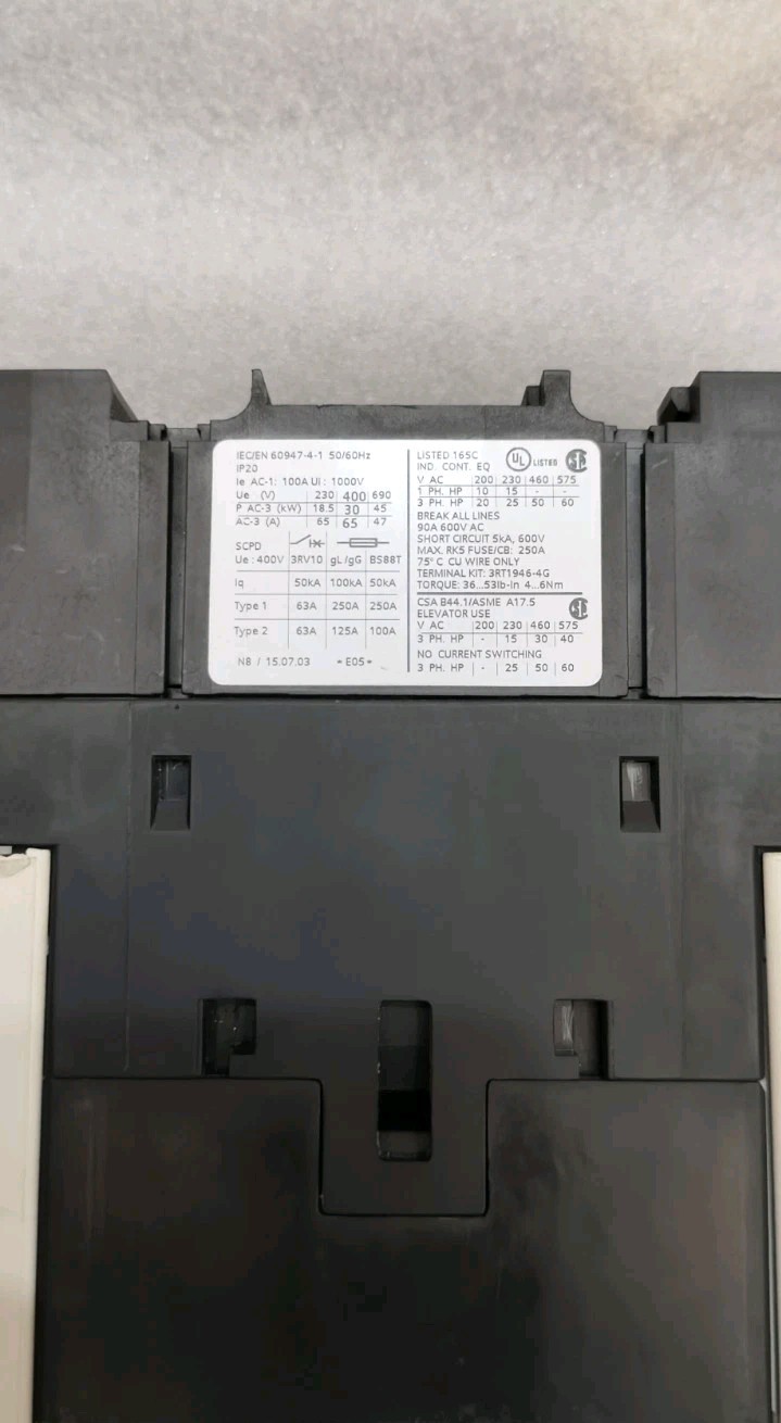 SIEMENS SIRIUS 3RT1044-1A…0 3POLE 100A CONTACTOR FREE FAST SHIPPING FEDEEX