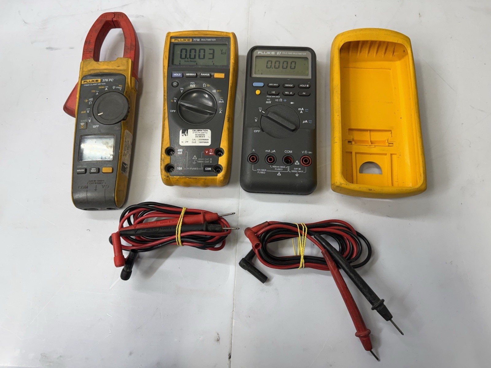 SET OF 3 FOR PARTS! FLUKE 376 FC – 77 IV – 87 – Screen Issues – UNTESTED