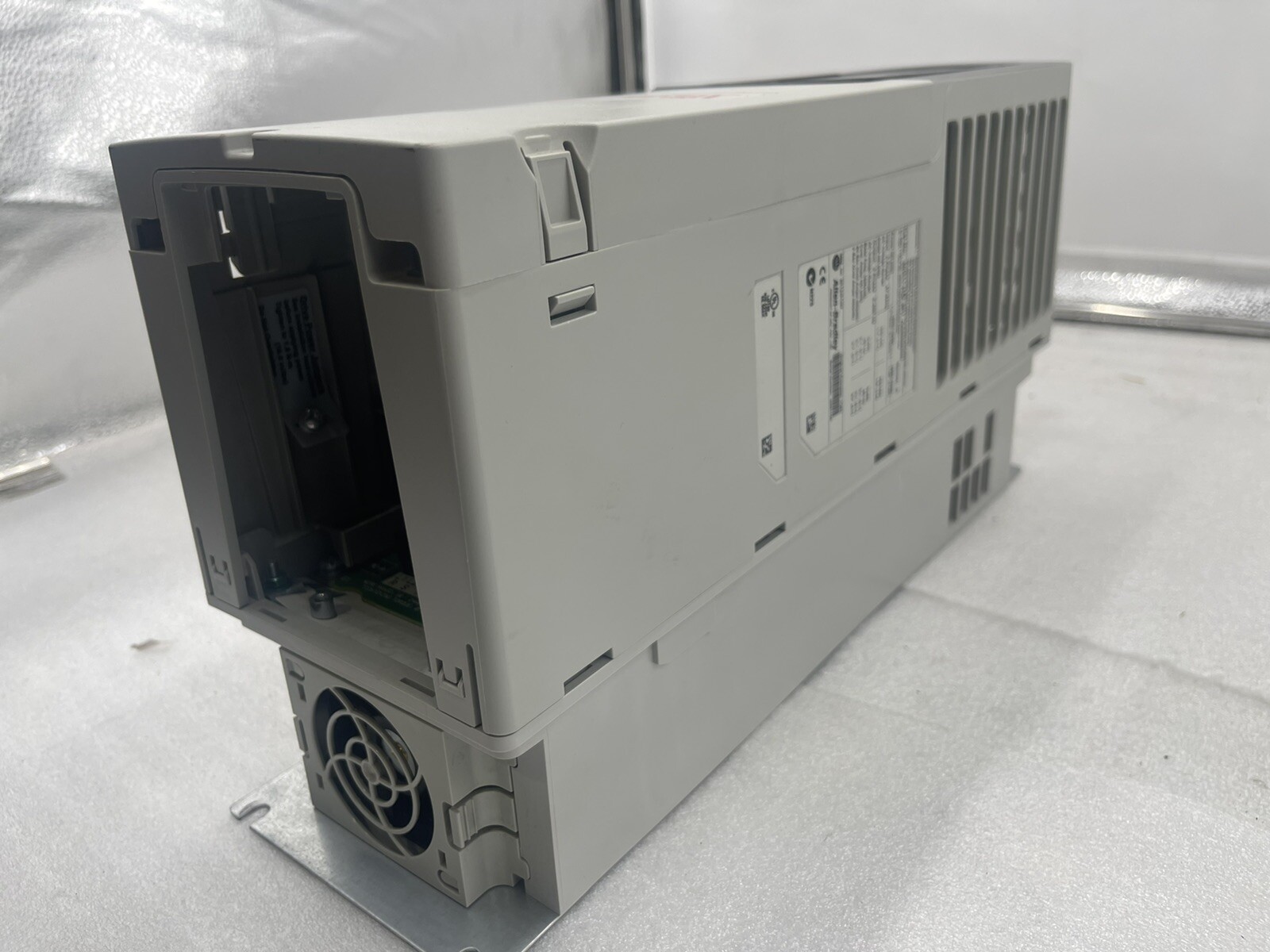 NEW ALLEN BRADLEY PowerFlex 755 20G11ND2P1AA0NNNNN 1 HP VFD DRIVE STOCK 3697
