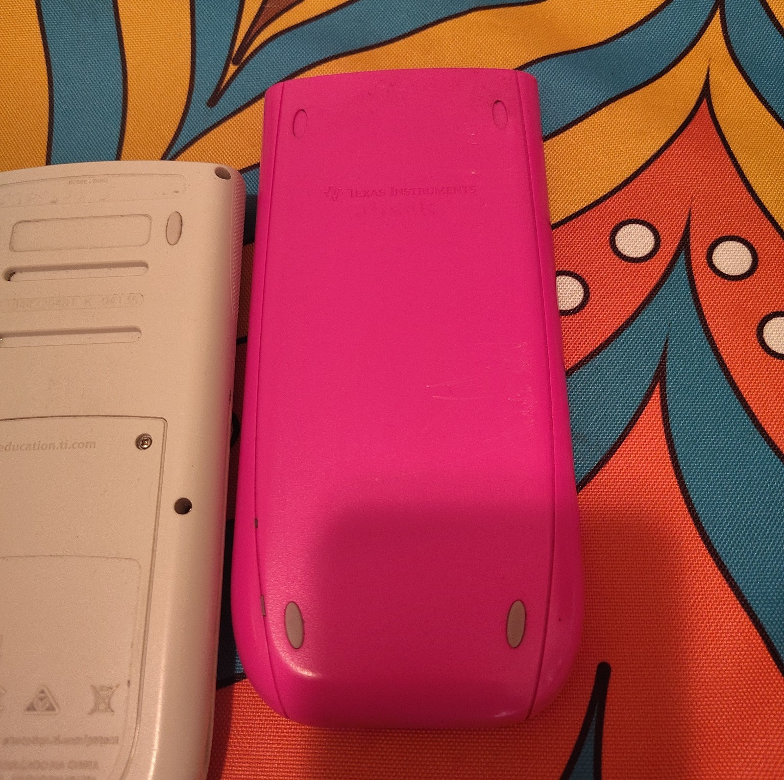 Texas Instruments TI-84 Plus C Silver Edition Graphing Calculator – Pink TESTED