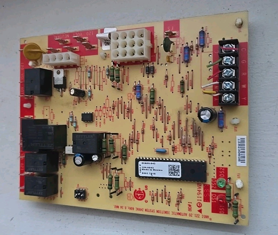 Furnace Control Board 50A66-843, 150-0993.. Num#157.