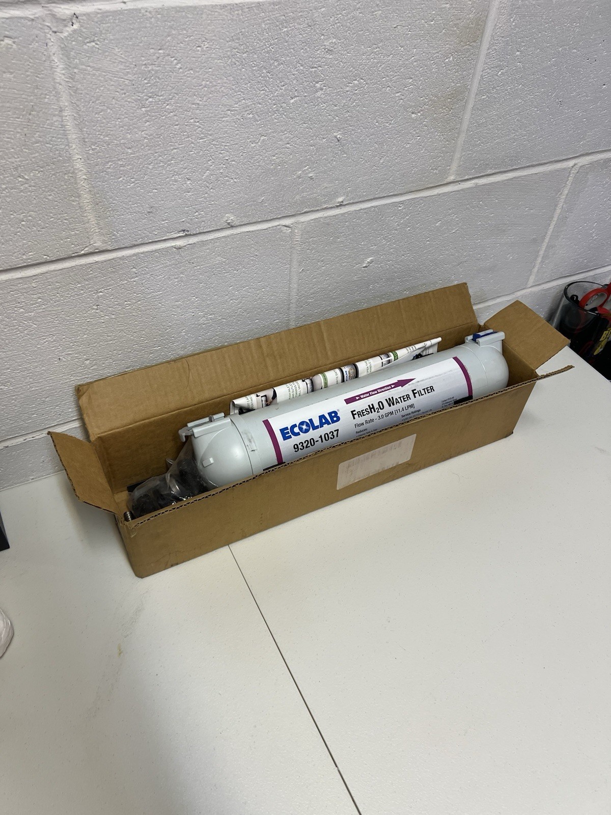 Brand New OEM Ecolab FreshHO Water Filter, model number 9320-1037 3.0 GPM