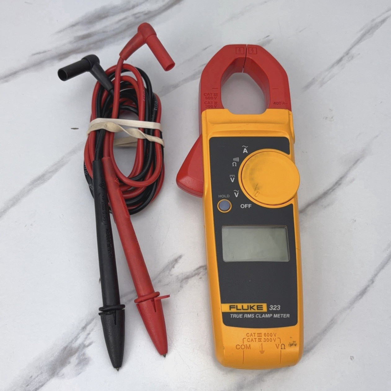 Fluke 323 True RMS Clamp Meter w/Fluke Leads – TESTED / WORKS – READ