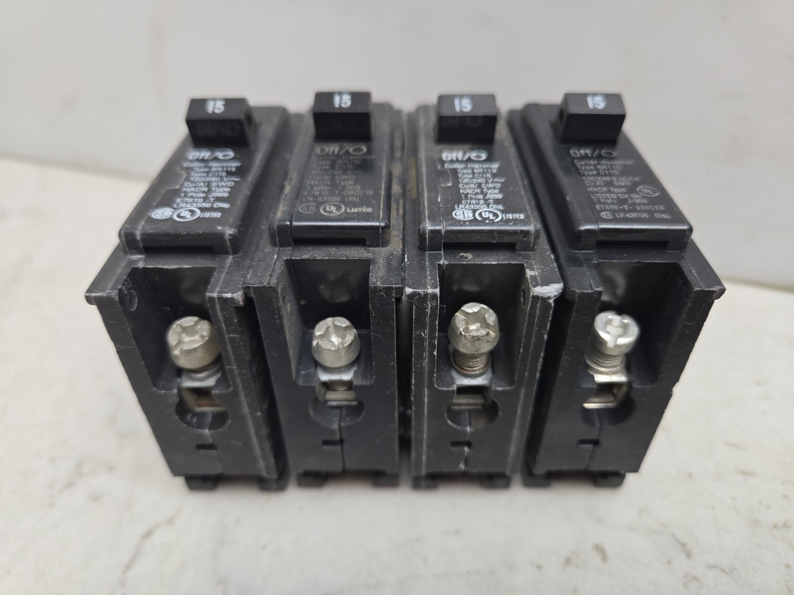 Mixed Lot of 12 Single Pole Circuit Breakers 15A Eaton Cutler Hammer Square D