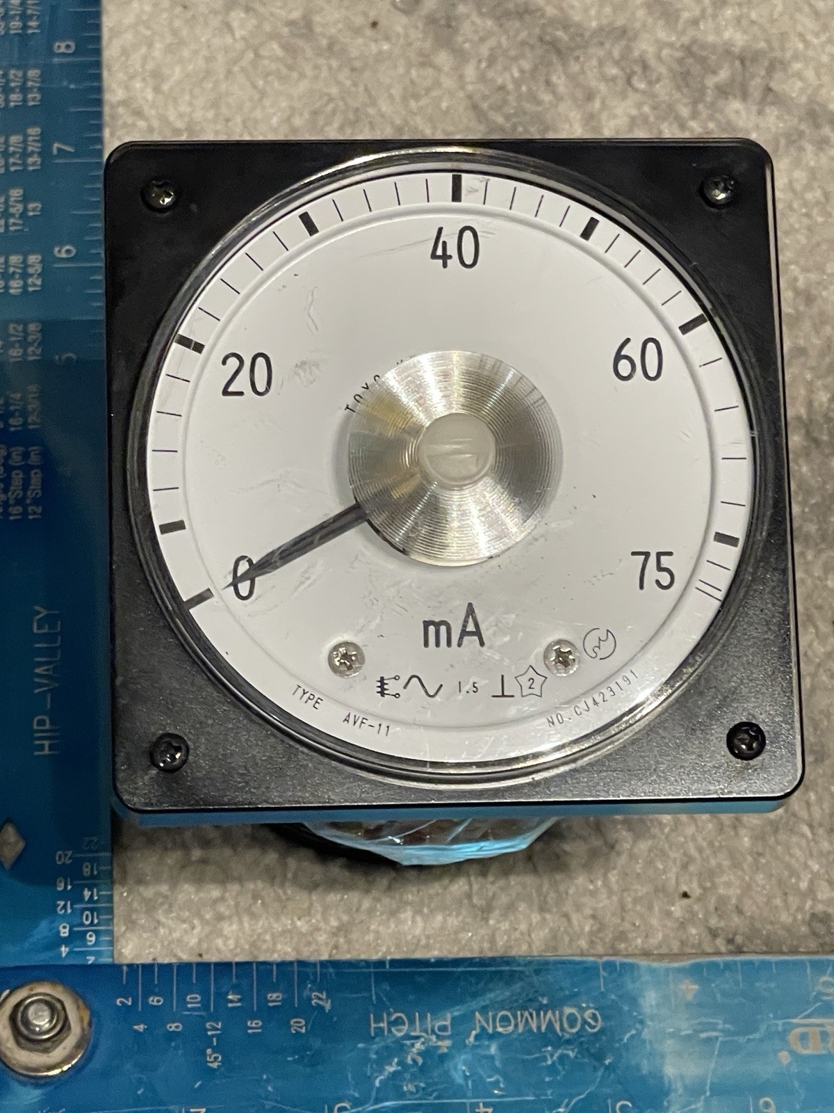 Toyo Keiki AmMeter (0 to 75 mA) AVF-11