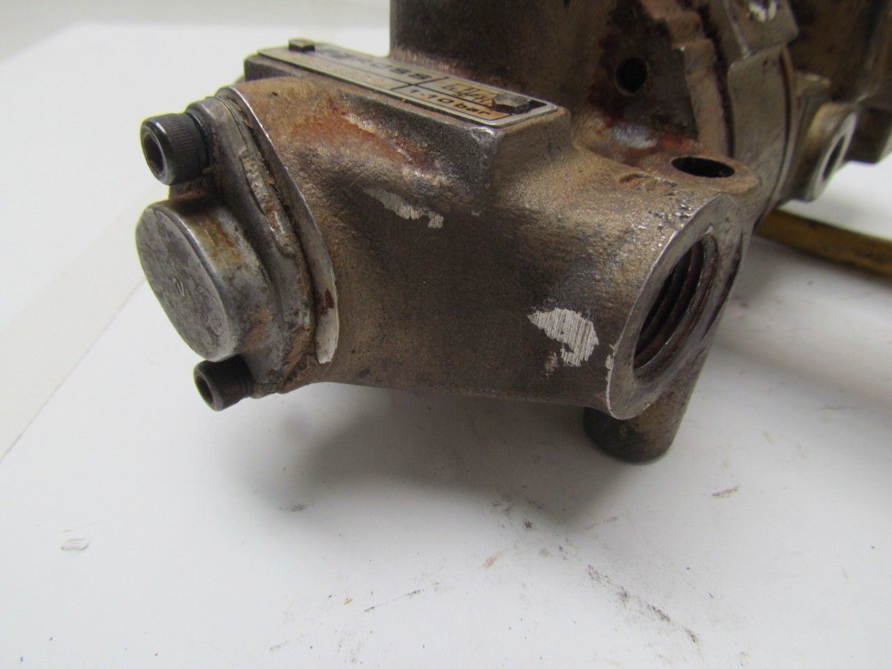 Ross 2773A4082 Solenoid Pilot valve w/L-O-X Control 1/2″NPT Ports