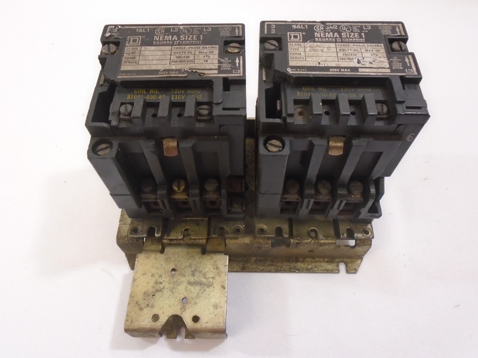 SQUARE D 8536 SCG / 8736 SCO3 SERIES A STARTER 3-PH SIZE 1 w/120V COIL