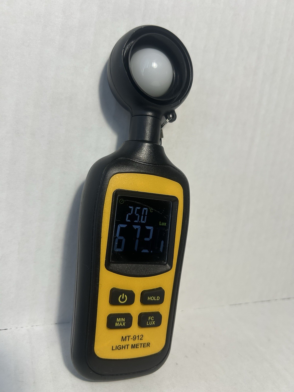 MT-912 Digital Light Meter Lux/FC 0-200,000 Lux ±3% Accuracy