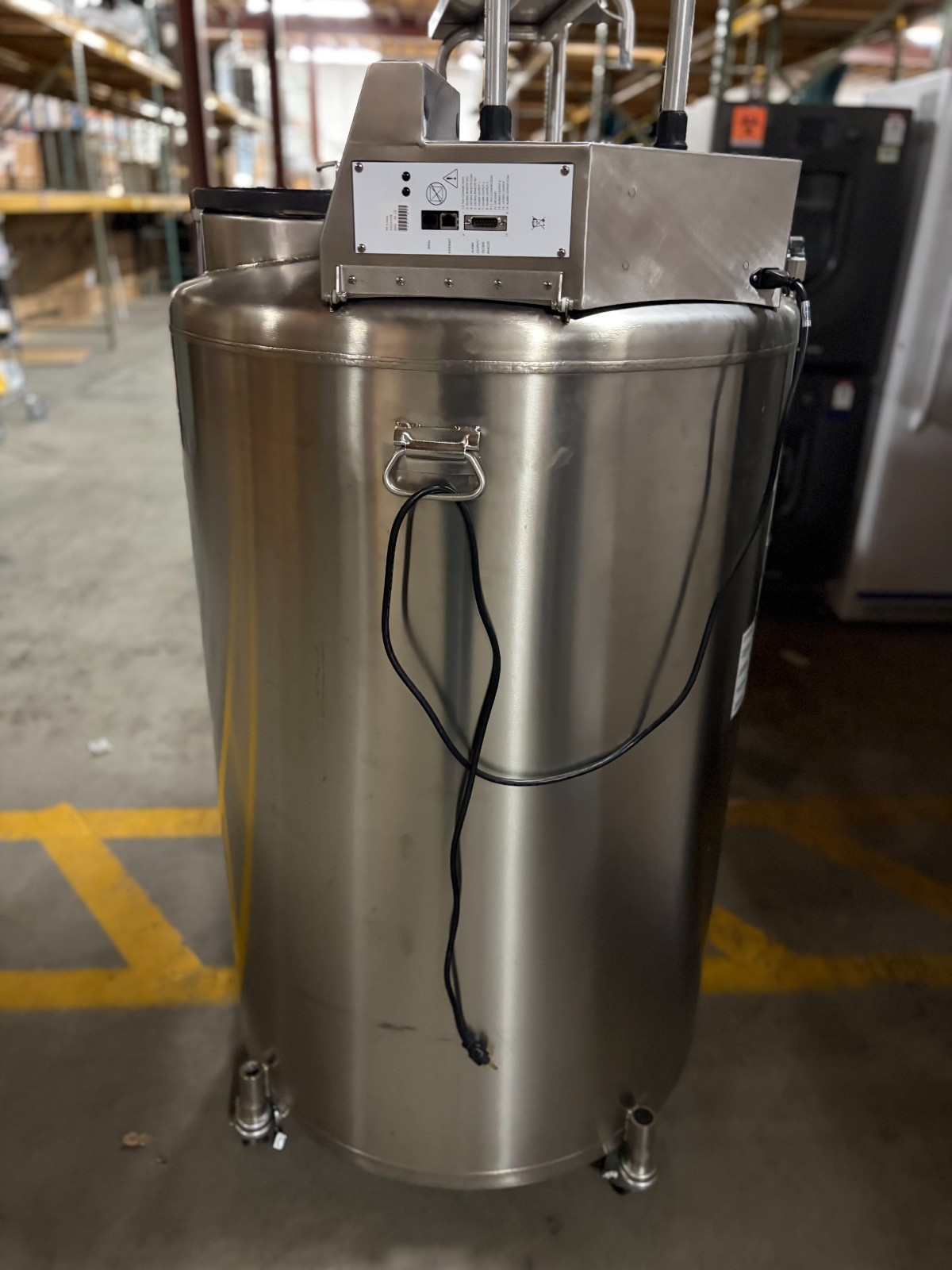 LN2 Freezer MVE HEco series 800-190 Model 819P-190AF-TS (touch screen) Mfd. 2022
