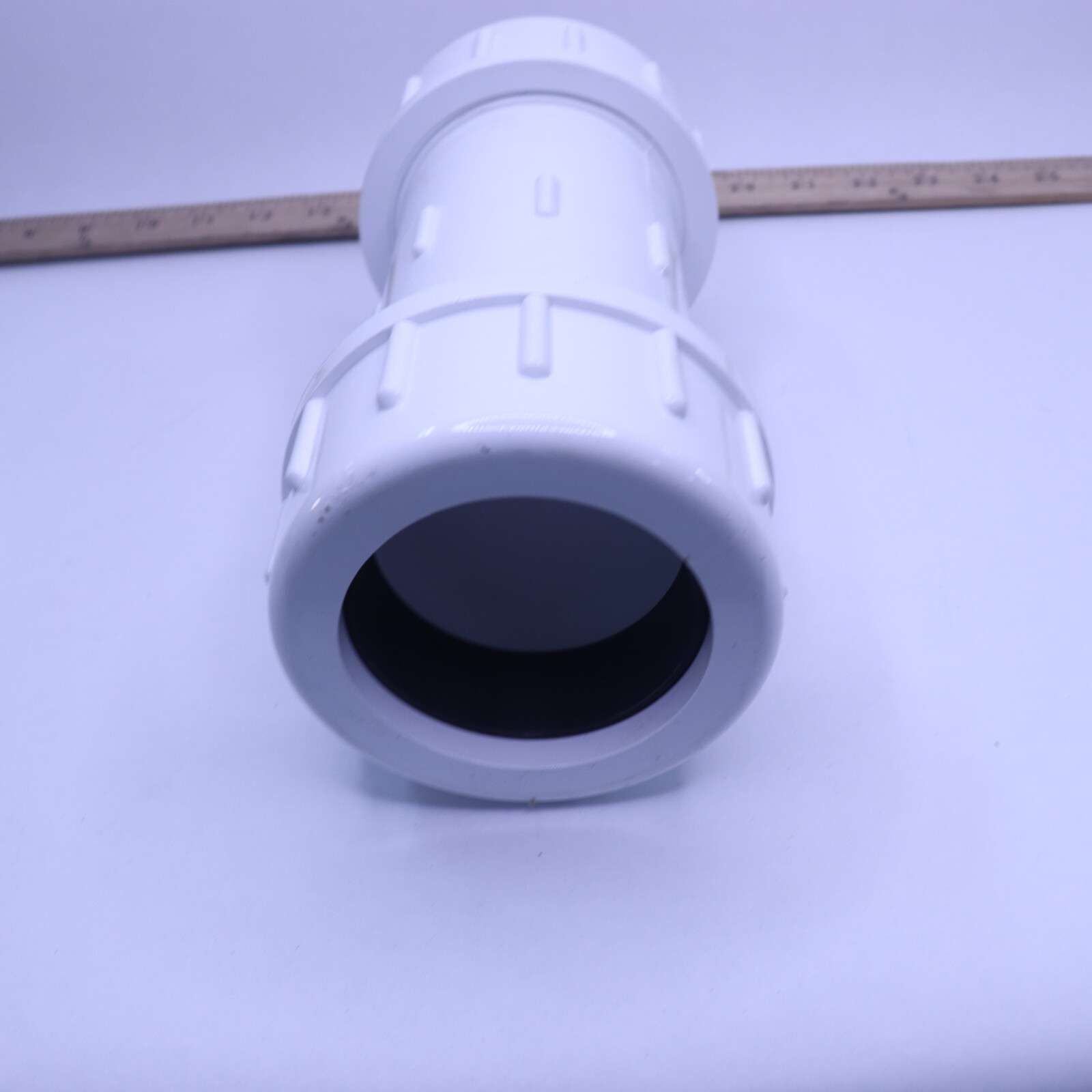 B & K Compression Coupling PVC White 2-1/2″ 160-109