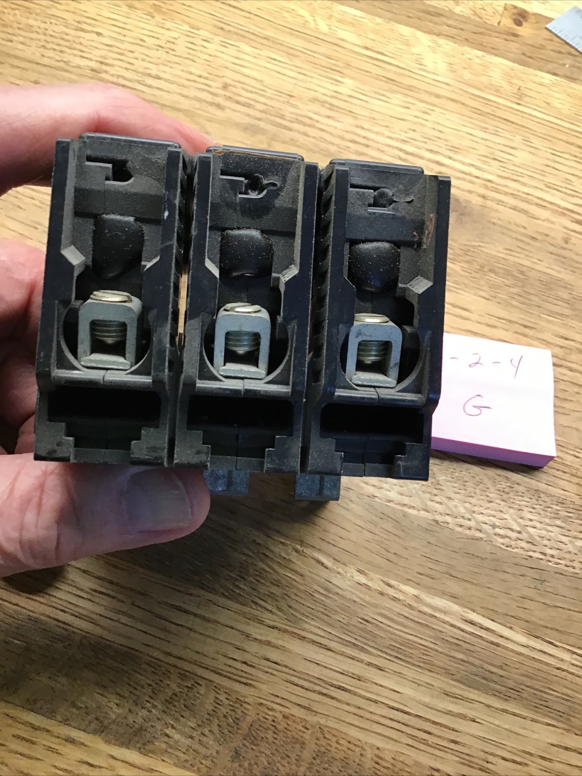 (1) GTE Sylvania 40 AMP 3 POLE CTL COMMON TRIP CIRCUIT BREAKER