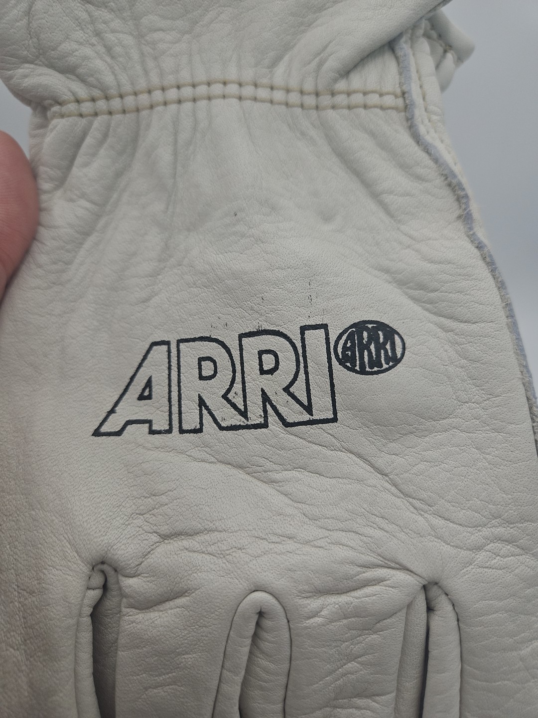 Kinco PW 198 ARRI L COWHIDE WORK GLOVES W/ Palm Patch Farm/ Garden/ Construction